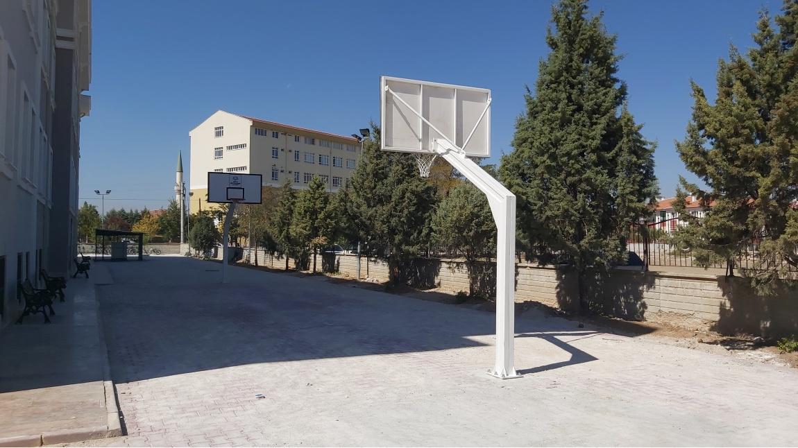 Basketbol Potaları Konya Büyükşehir Belediyemiz tarafından okulumuza kazandırıldı.